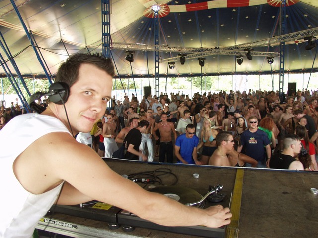 Chritian Gimbel, hier bei einer &#8217...egt am Samstag im Drifter&#8217;s auf.  | Foto: Thomas Kunz