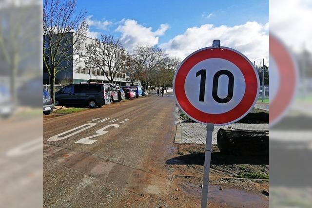 Bitte langsam fahren!