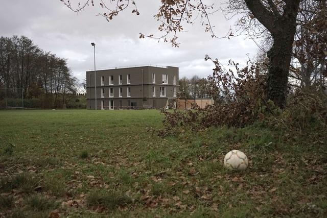 In Ehrenkirchen sollen bald Geflchtete in die neuen Container ziehen