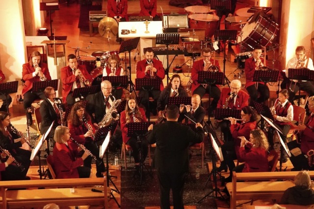 Der Musikverein Istein hat am Sonntag ...ert in der Kirche St. Michael gegeben.  | Foto: Birger Stchele