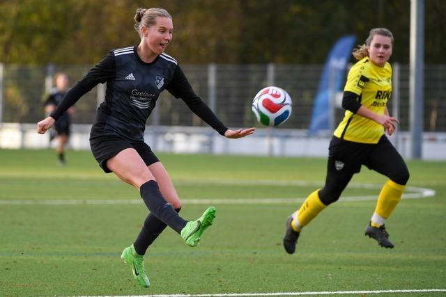 Selina Fockers zeigt beim FC Wittlingen das Gespr fr gute Laune