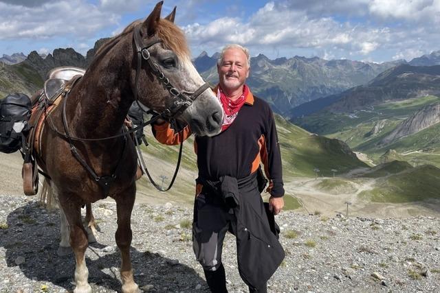 Hchenschwander berquert mit Pferd die Alpen - Tage voller Strapazen und Glck