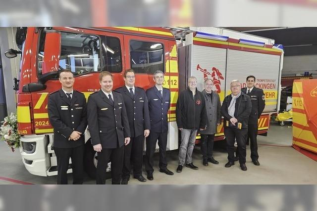 Offizielle bergabe und Segnung des Gefhrts