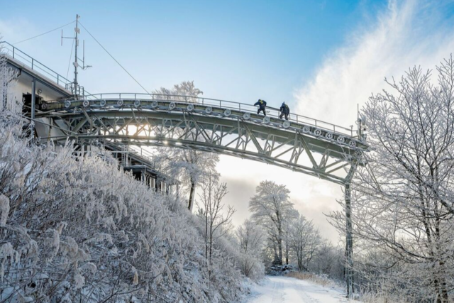 Fotos: Erster Schnee auf dem Schauinsland sorgt fr Winterzauber ber Freiburg