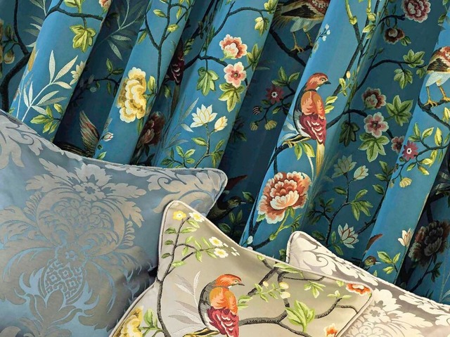 Wohntextilien in breiter Vielfalt gibt...in der Leinenweberstrae 8 in Freiburg  | Foto: Gardinen Mehler