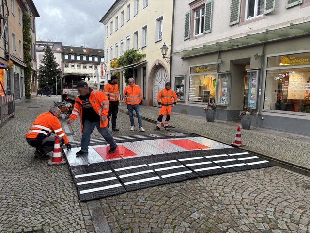 In der Lammstrae wird eine Sperre installiert.  | Foto: Anselm Buhoff