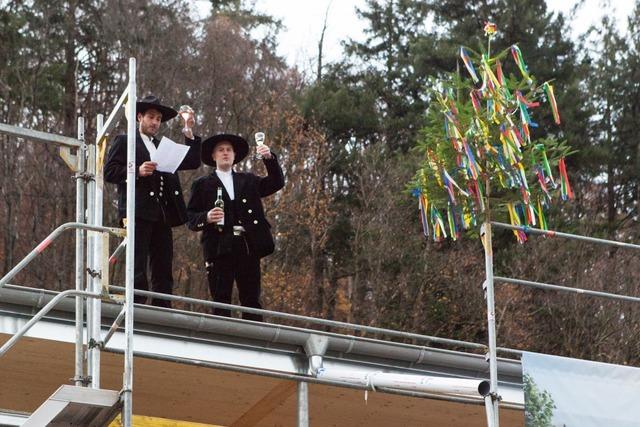 Richtfest am Neubau fr den Kindergarten St. Carolus und Wohnungen
