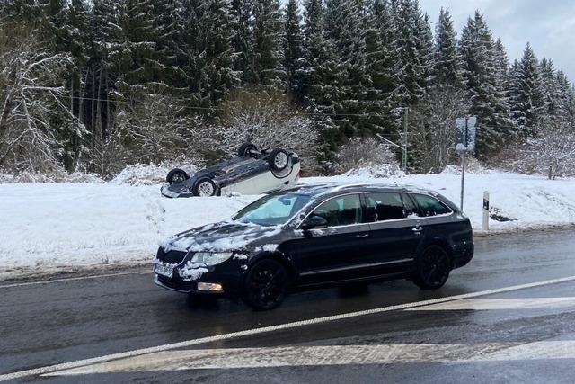 Einige Unflle nach Wintereinbruch im Hochschwarzwald