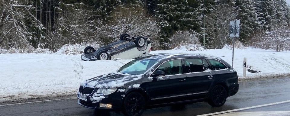 Einige Unflle nach Wintereinbruch im Hochschwarzwald