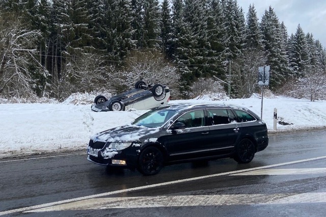 Unfall auf der B31 bei Neustadt  | Foto: Klaus Riexinger