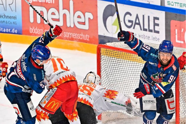 Erster Sieg nach 7 Niederlagen - EHC Freiburg dreht das Kellerduell