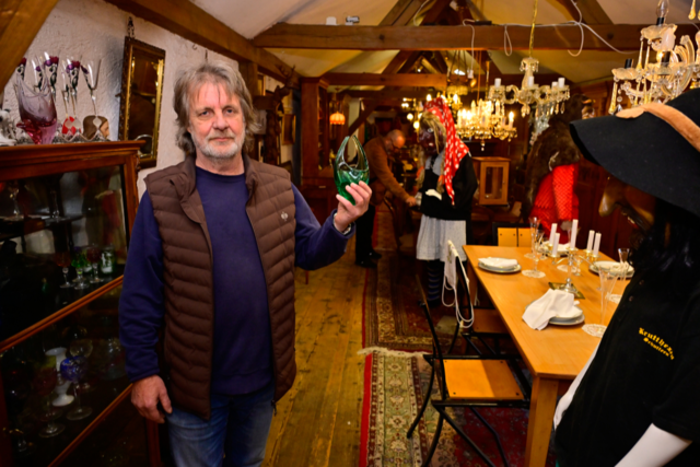 Wie ein Emmendinger eine Fundgrube fr Schtze in einem alten Schweinestall geschaffen hat