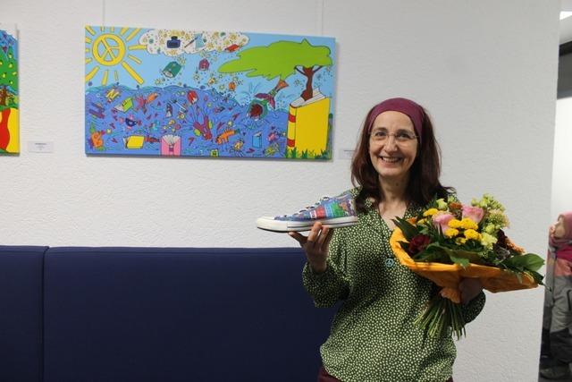 Pop-Art-Ausstellung in Murg: Hippie-Fan bringt Farbenfreude ins Rathaus