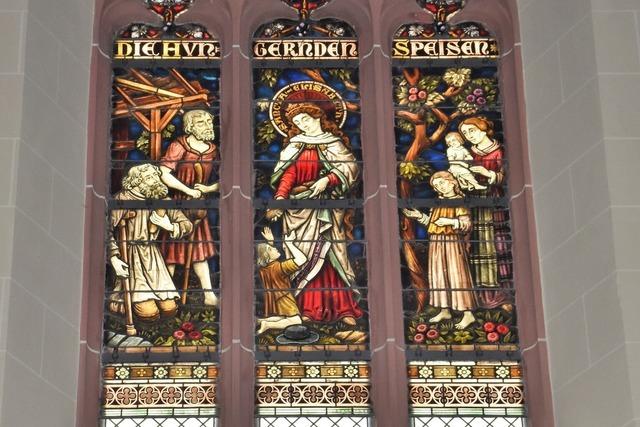 Die  kunstvollen Kirchenfenster des Neustdter Mnsters wurden einst gestiftet- von wem?