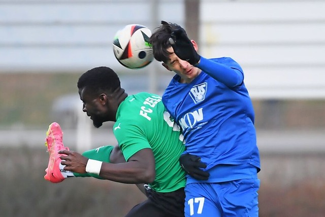 &#8222;Wir waren in dieser Phase berh...llduell gegen Youssouf Toure (FC Zell)  | Foto: Gerd Grndl