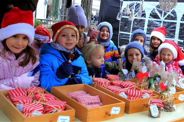 Selbstgemachtes gab es im vergangenen ...uf dem Weihnachtsmarkt in Friesenheim.  | Foto: Heidi Fel