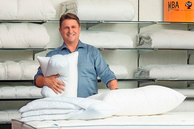 Hchster Schlafkomfort und fachmnnisc...ng gibt es bei Betten Renk in Lrrach.  | Foto: Betten Renk