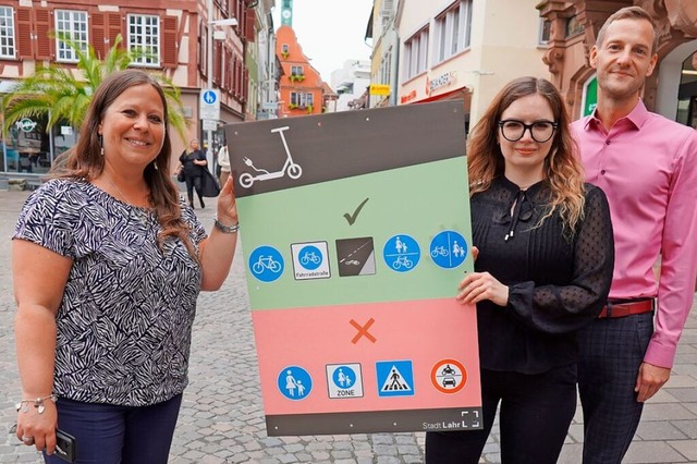 Vertreter der  Lahrer  Stadtverwaltung...en, wo sie fahren drfen und wo nicht.  | Foto: Stadt  Lahr