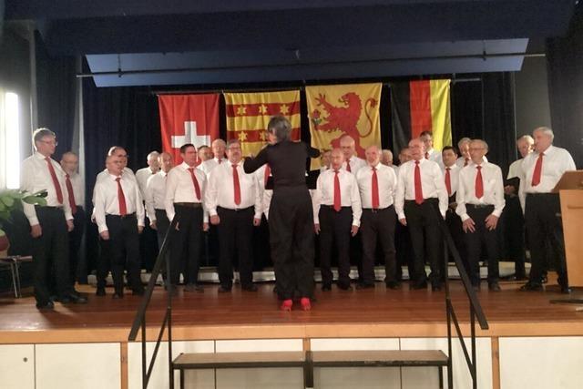 Nollinger Snger feiern ihr Jubilum mit Untersttzung aus der Schweiz