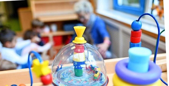 Blick in eine Kita: Jedes fünfte Produ...arkt genommen wird, ist ein Spielzeug. | Foto: Uwe Anspach/dpa Blick in eine Kita: Jedes fünfte Produ...arkt genommen wird, ist ein Spielzeug. | Foto: Uwe Anspach/dpa