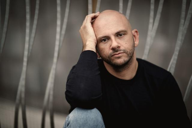 Timothy Connor singt am Theater Freiburg die Hauptrolle in "Dr. Atomic" ber Robert Oppenheimer