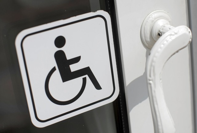 Die Bundesagentur fr Arbeit frdert Teilhabe am Arbeitsleben im Kreis Lrrach.  | Foto: Fredrik von Erichsen (dpa)