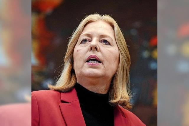 Mindestlohn in der Altenpflege soll steigen