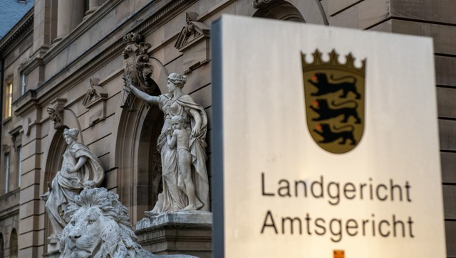 Ein 34-J&auml;hriger steht ab Mittwoch...chten Mordes vor Gericht. (Archivbild)  | Foto: Stefan Puchner/dpa