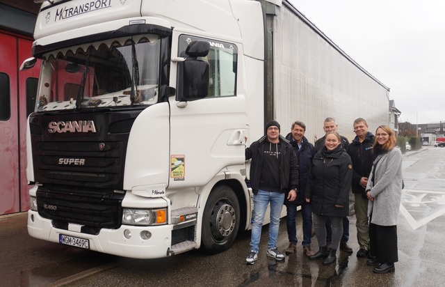 LKW-Fahrer Marcin Kamieniarz (von link...er Ettenheimer Brgerinnen und Brger.  | Foto: Stadt Ettenheim