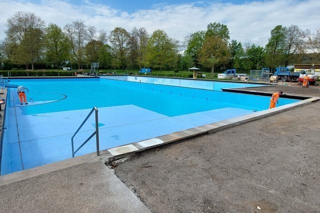 Rechtsversto: Steinens Brgermeister genehmigt Ausgaben fr Freibad-Reparaturen ohne Gemeinderat