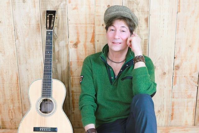 Jan Degenhardt wrdigt Tante Gertrude bei seinen Konzerten in Mllheim und Teningen