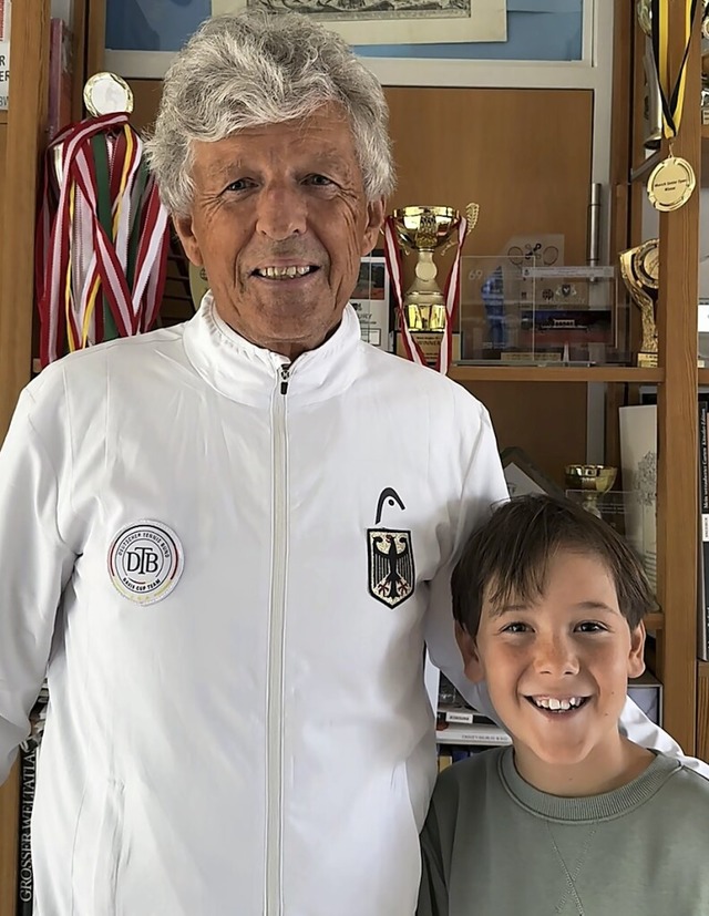 Jona Mller mit dem Tennisspieler Bernd Martin  | Foto: Nicole Mller