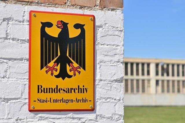 Zerrissene Stasi-Akten: Weiter puzzeln per Hand statt per IT