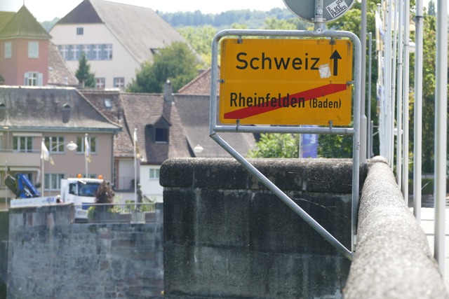 Seit Januar mssen Schweizerinnen und ...ei der Einfuhr in ihr Land versteuern.  | Foto: Verena Pichler