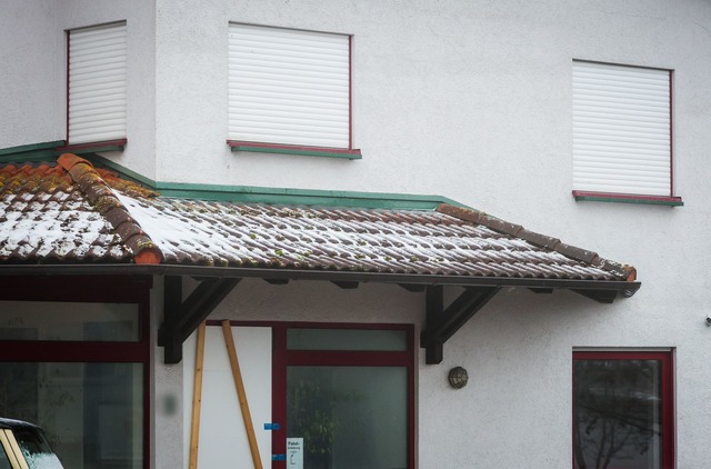 Die Hintergr&uuml;nde der Tat sind noch unklar.  | Foto: Christoph Schmidt/dpa