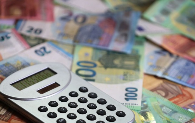 Land und Landesverbnde haben sich auf...en, Stdte und Landkreise verstndigt.  | Foto: Karl-Josef Hildenbrand (dpa) 