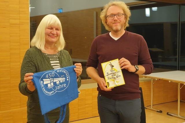 Autor Domenico Mllensiefen stellt Roman Schnall dich an bei Lesung in Bad Sckingen vor