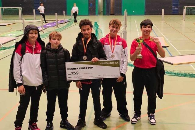 Team des Kinder- und Jugendhauses "Altes Gefngnis" Bad Sckingen beim "Swiss Cup" ausgezeichnet