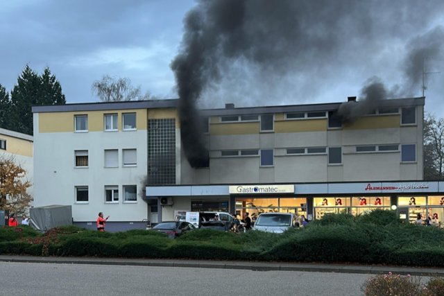 Nach dem Brand in Gundelfingen ermittelt die Polizei gegen eine Person