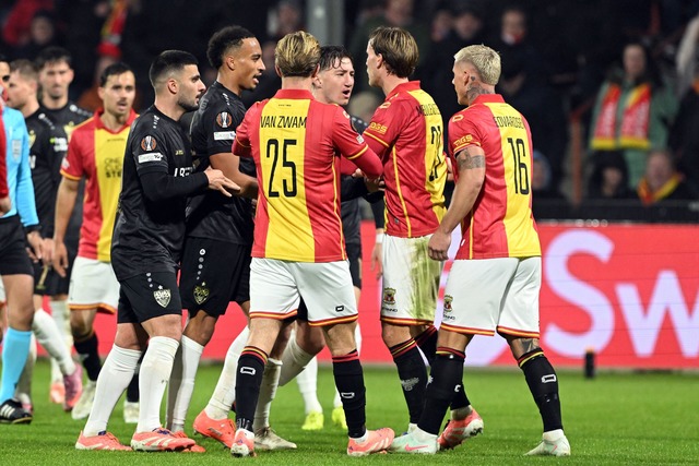 Eine Szene mit Victor Edvardsen (r) sorgte f&uuml;r Aufregung.  | Foto: Federico Gambarini/dpa