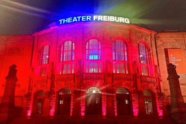 Das Theater Freiburg steckt hinter dem 17. Trchen.  | Foto: Ingo Schneider