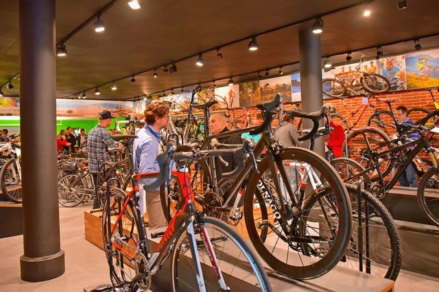 Bei Bike Sport World findet man viele ...en Schritt Richtung neues Bike machen.  | Foto: Bike Sport World