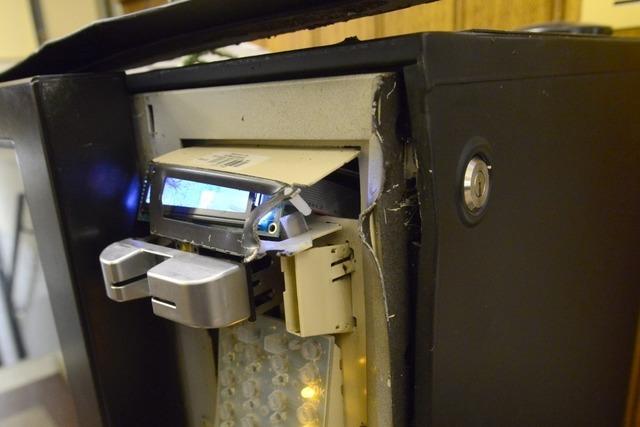 Polizei stellt mutmaliche Automatenknacker nahe des Bahnhofs Riegel-Malterdingen