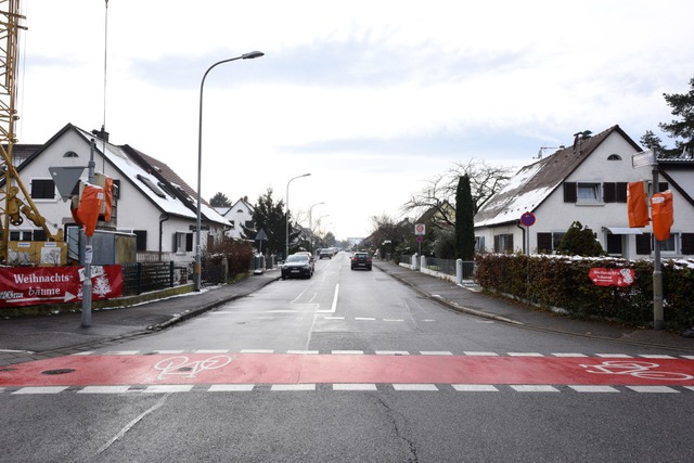 An ihrem Ost-Ende wird die Hofackerstr...ei  Wochen zur Sackgasse (Archivbild).  | Foto: Rita Eggstein