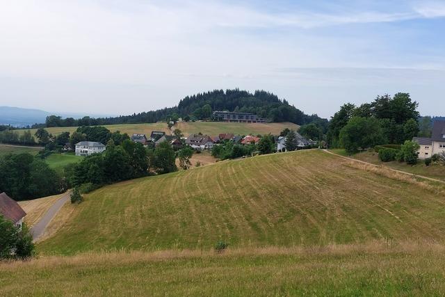 Brgermeister Benjamin Brcker erklrt Grnde fr Horbens Finanzprobleme