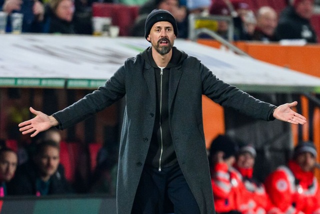 Trainer Sandro Wagner (FC Augsburg)  | Foto: Tom Weller (dpa)