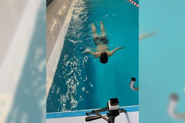 Laufenburgerin hilft Blinden beim Wenden