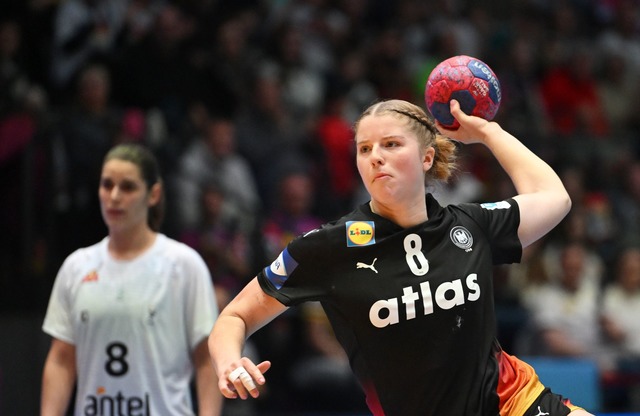 Geh&ouml;rte gegen Uruguay zu den Besten: Nina Engel.  | Foto: Marijan Murat/dpa