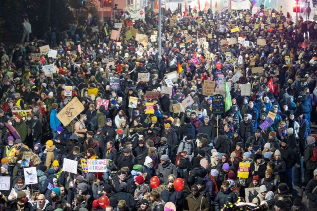 AfD grndet neue Jugend, Tausende protestieren: So verlief der Tag in Gieen