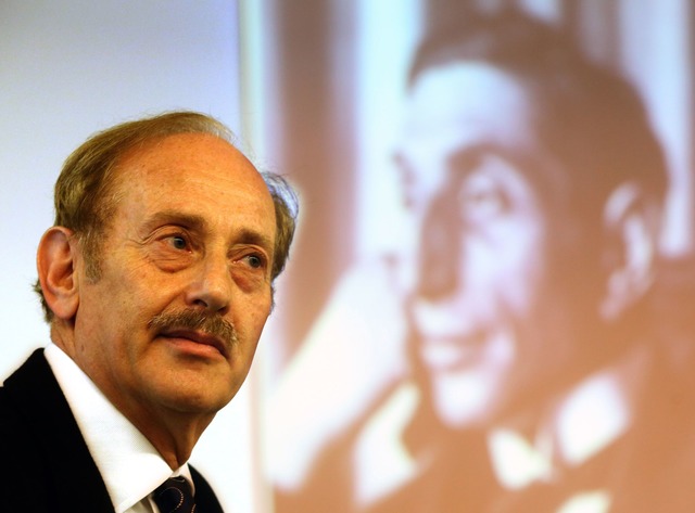 Die Flechtheim-Erben suchen nach weite...en Besitz des Galeristen. (Archivbild)  | Foto: Roland Weihrauch/dpa